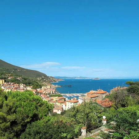 La Roccia By Interhome Apartment Cavo